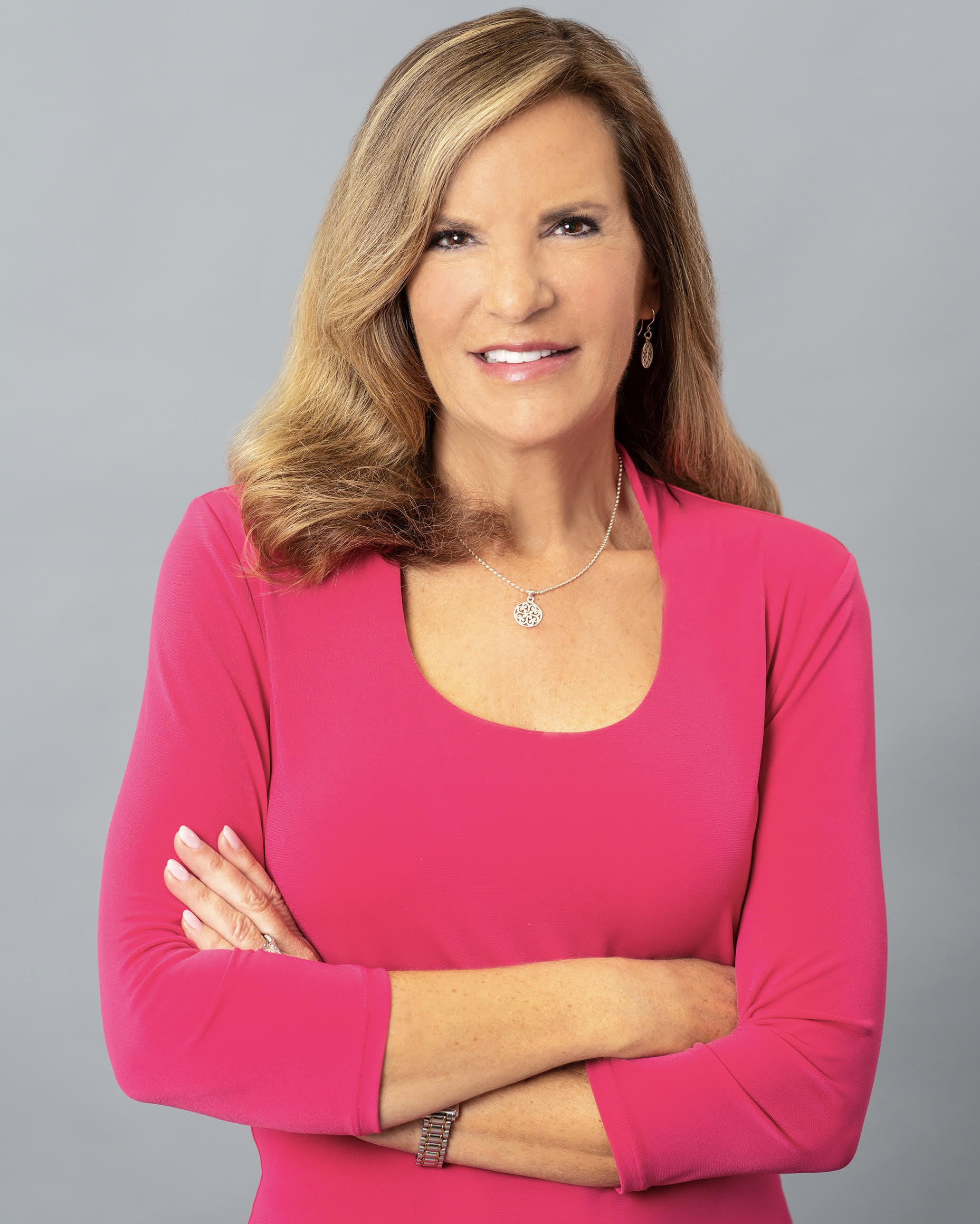 Paula Zusi, Director
